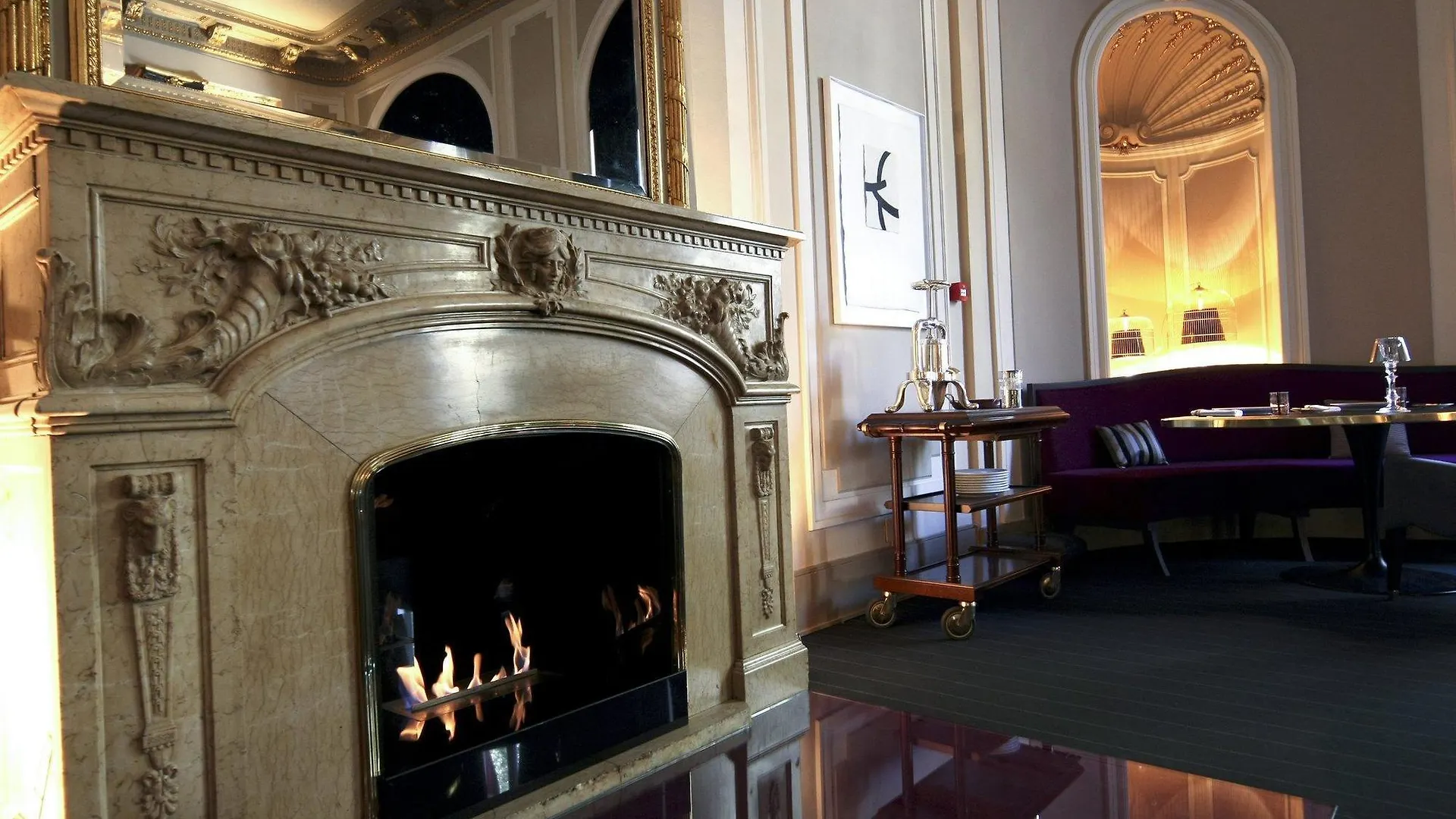 Acta Atrium Palace Barcelona España