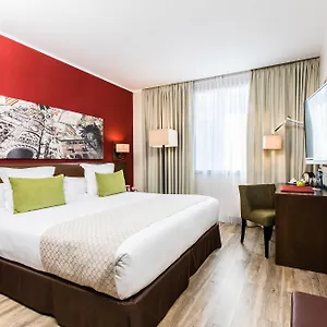 Otel Leonardo Gran Via, Barselona