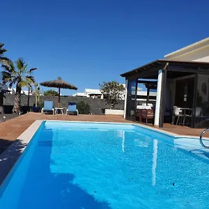 villa-la-carabela-35.in-canary-islands.com/